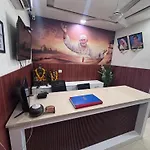 Hotel Shri Saai Deluxe Rooms